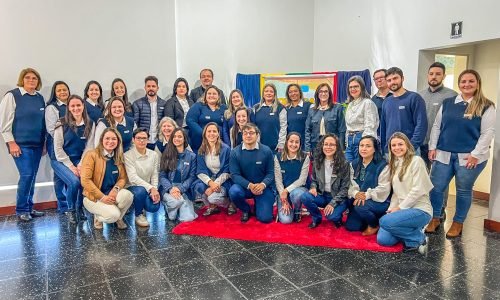 Começa a Jornada Pedagógica 2025 em Santiago com foco na valorização dos educadores e conexão de saberes