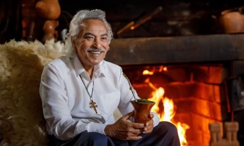 UFSM concede título de Doutor Honoris Causa ao músico Pedro Ortaça